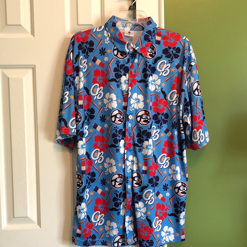 Hawaiian style shirt